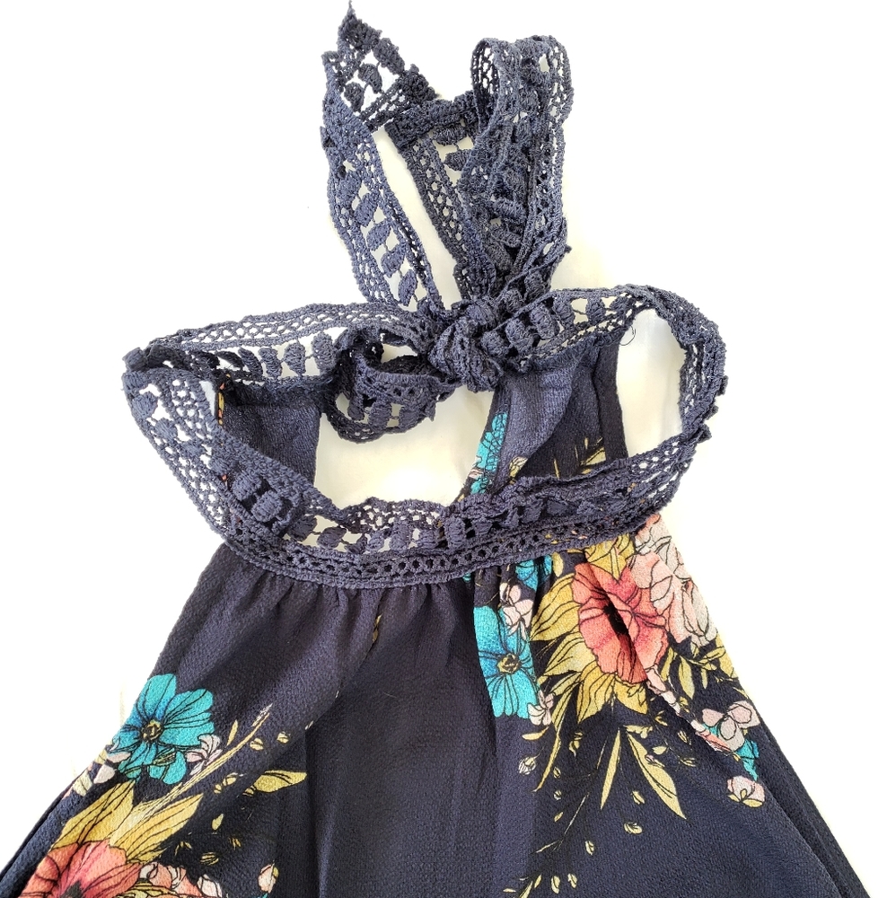 Sucrefas Halter Dress